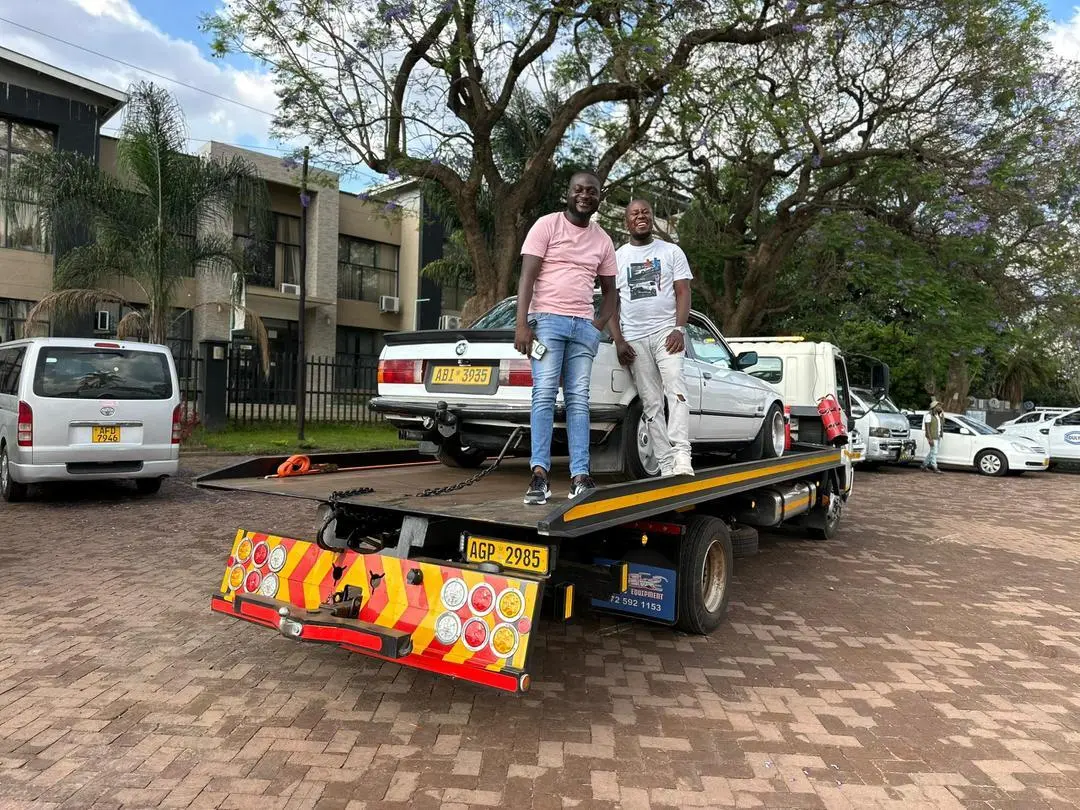 Billy Towing local recovery team in Harare